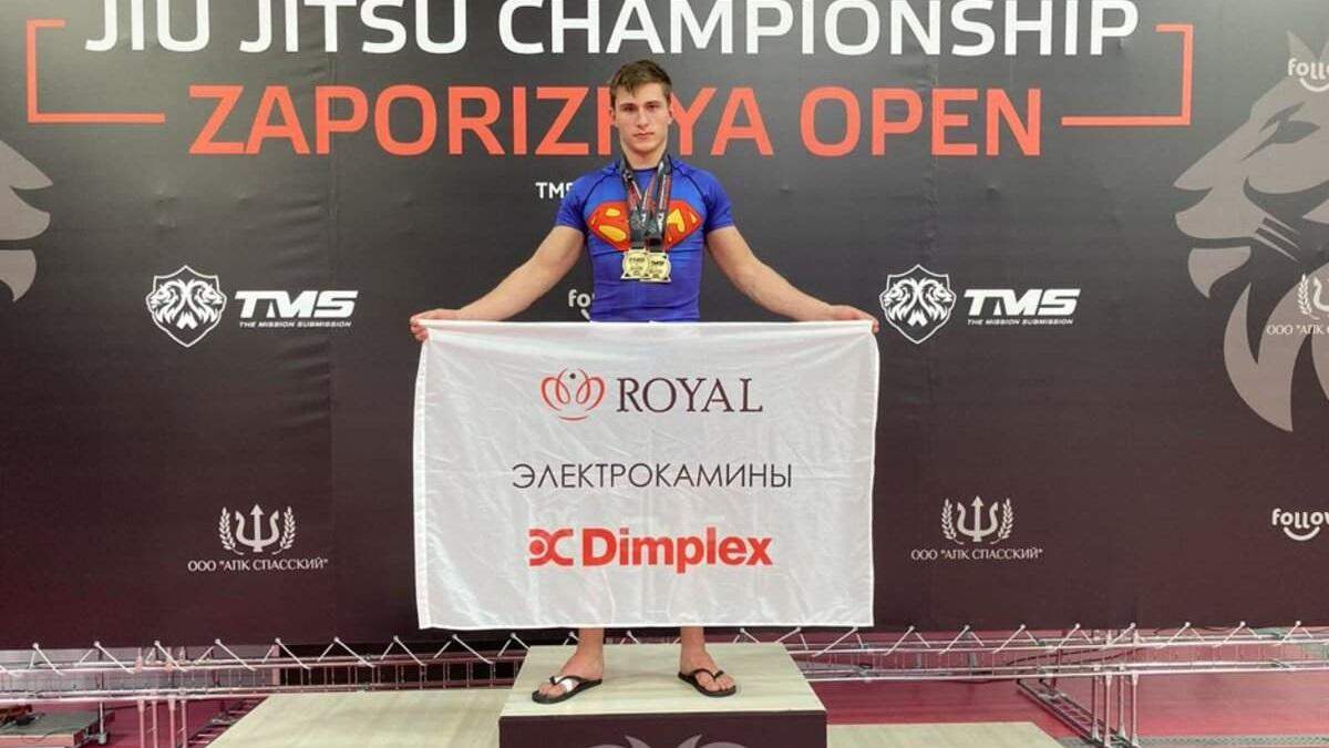 На фото Вадим Дорош – победитель турнира TMS Professional Grappling Tournament Zaporizhia Open (Запорожье), который проходил 10 октября 2020 года На фото Вадим Дорош – победитель турнира TMS Professional Grappling Tournament Zaporizhia Open (Запорожье), который проходил 10 октября 2020 года