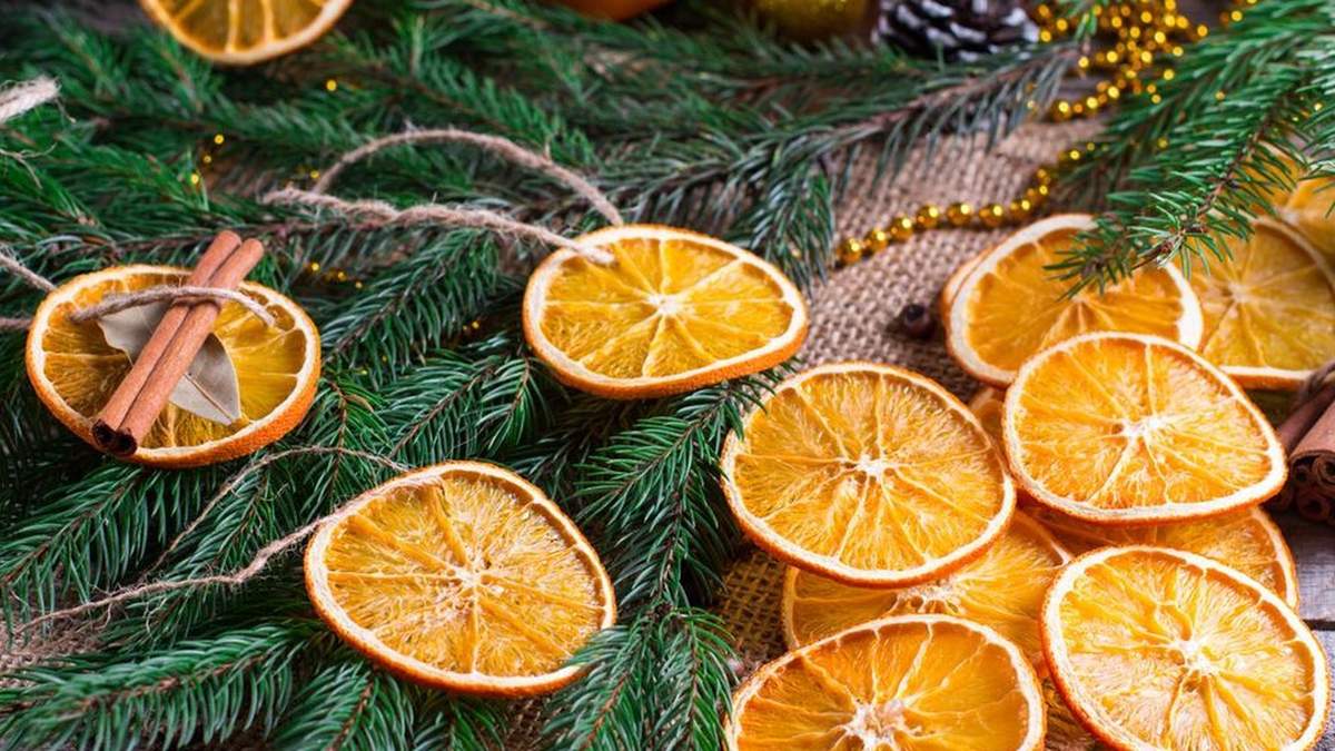 Декор із сушених апельсинів Декор із сушених апельсинів